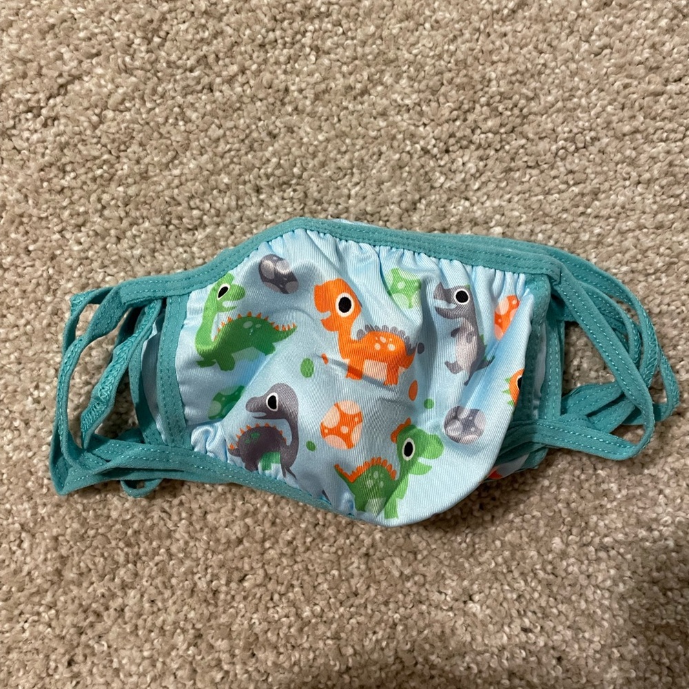 NWOT Kids mask